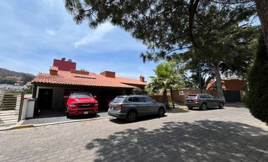 Casa en renta Circuito Valle Azul. Lomas de Valle Escondido