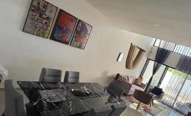 Casa amueblada y equipada en renta en Privada Tamora
