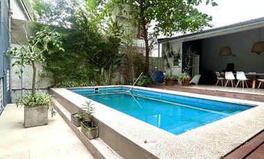 Casa en  Vicente López con pileta y quincho