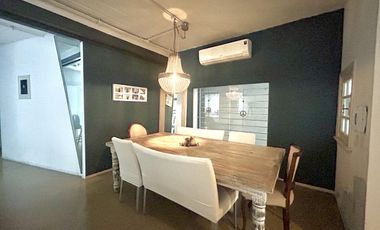 Casa en  Vicente López con pileta y quincho