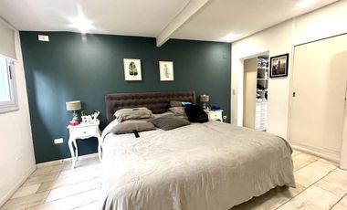 Casa en  Vicente López con pileta y quincho