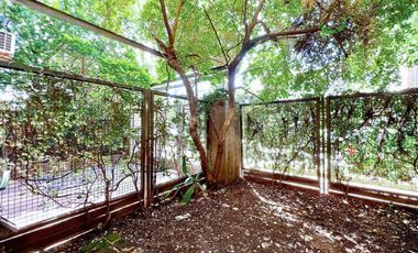 duplex en PB con Jardin 3 ambientes