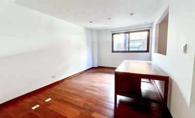 duplex en PB con Jardin 3 ambientes