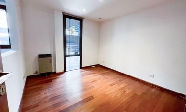 duplex en PB con Jardin 3 ambientes