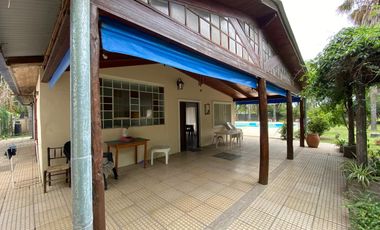 Venta Casa Quinta 3 Dormitorios en Roldán con Pileta