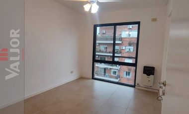 departamento 2 ambientes al frente con balcón