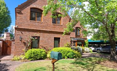 Casa en san isidro chico 4 dormitorios