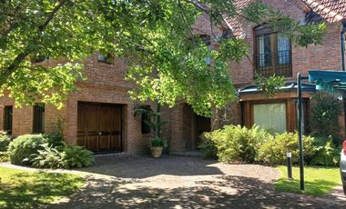 Casa en san isidro chico 4 dormitorios