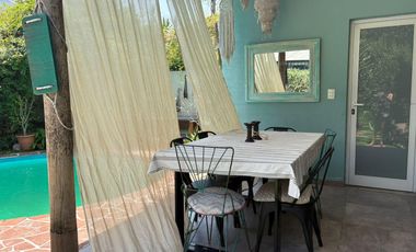 Casa 4 dormitorios Beccar