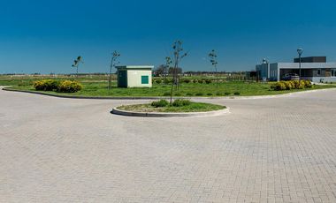 Lote en venta Barrio Santa Clara al lago