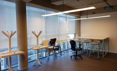 EXCELENTE OFICINA EN TORRE 550m2 , INSTALADA P/ENTRAR, PISO TÉCNICO, COCHERAS, SEGURIDAD 24hs
