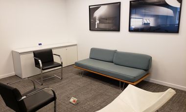 EXCELENTE OFICINA EN TORRE 550m2 , INSTALADA P/ENTRAR, PISO TÉCNICO, COCHERAS, SEGURIDAD 24hs