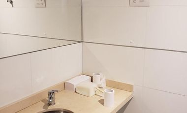 EXCELENTE OFICINA EN TORRE 550m2 , INSTALADA P/ENTRAR, PISO TÉCNICO, COCHERAS, SEGURIDAD 24hs