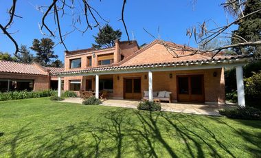 Casa en Las Lomas de San Isidro