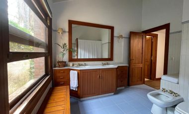 Casa en Las Lomas de San Isidro