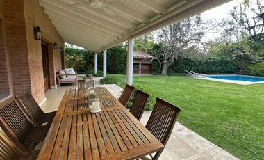 Casa en Las Lomas de San Isidro