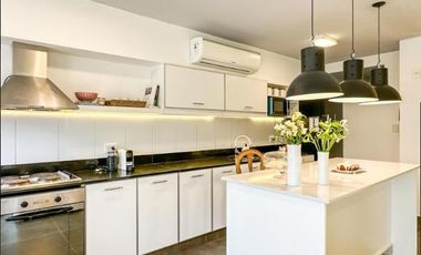 Departamento Sobre Av. Centenario Con Excelente Ubicación