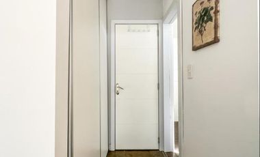 Departamento Sobre Av. Centenario Con Excelente Ubicación