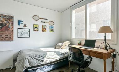 Departamento Sobre Av. Centenario Con Excelente Ubicación