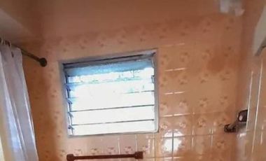 Casa en alquiler - 4 Dormitorios 2 Baños -300Mts2 - Caballito