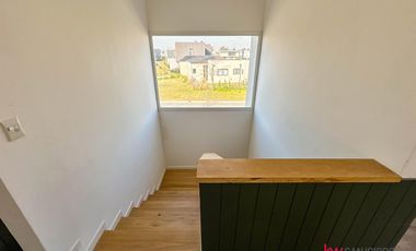 Casa en  alquiler anual en Escobar- Barrio Acacias- Puertos del Lago