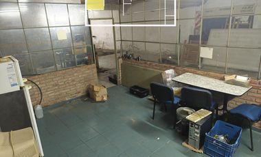 Venta Galpón en barrio Las Delicias