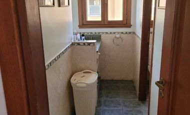 Casa en Alquiler  Pacheco Golf Club 4 dormitorios con jardin y pileta