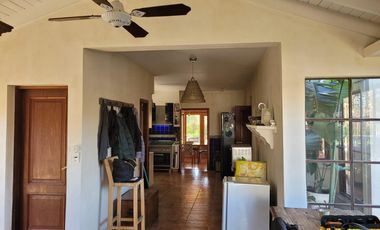 Casa en Alquiler  Pacheco Golf Club 4 dormitorios con jardin y pileta