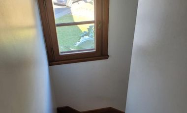 Casa en Alquiler  Pacheco Golf Club 4 dormitorios con jardin y pileta