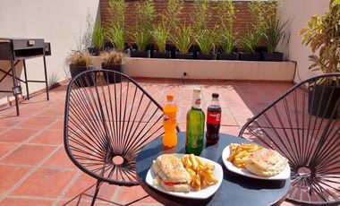 Gran terraza para disfrutar todo el día!! Próximo a Guemes y al Patio Olmos