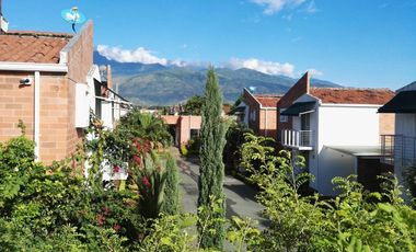 Vendo casa tipo campestre en condominio Tangelos Alfaguara Jamundí