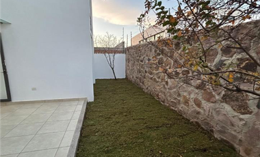 CASA EN RENTA EL MOLINO RESIDENCIAL & GOLF