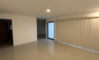 CASA EN RENTA EL MOLINO RESIDENCIAL & GOLF