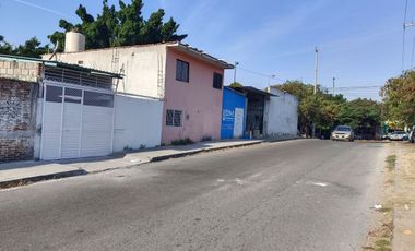 CASA EN VENTA EN FRACCIONAMIENTO INFONAVIT GRIJALVA