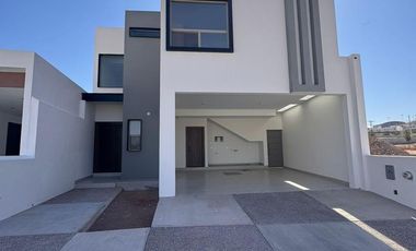 CASA EN VENTA EN FRACCIONAMIENTO DENALI