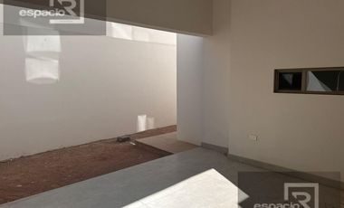 CASA EN VENTA EN FRACCIONAMIENTO DENALI