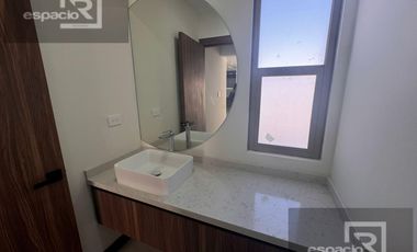 CASA EN VENTA EN FRACCIONAMIENTO DENALI