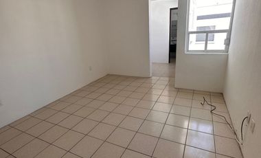 RENTA CASA REAL DEL BOSQUE