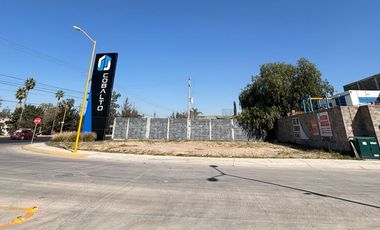 Terreno en Renta en esquina sobre 45 Norte