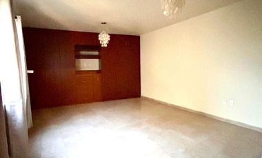 VENTA DE CASA EN FRACCIONAMIENTO RINCONADA TIZATLALLI EN METEPEC