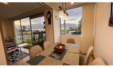 Vendo lindo apartamento con excelentes zonas verdes.