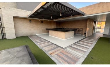 Vendo lindo apartamento con excelentes zonas verdes.