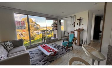 Vendo lindo apartamento con excelentes zonas verdes.