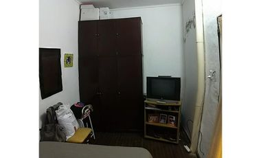 MORENO 1512. Interna dos Dormitorios. EXCELENTE UBICACION.
