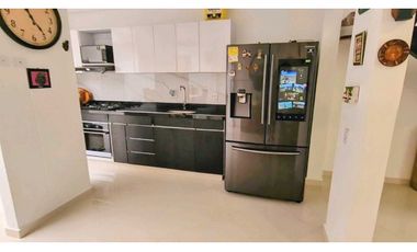 VENDO CASA EN LA VEGA