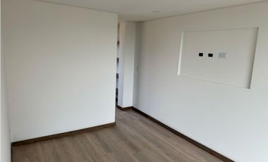 Casa para estrenar en venta en Chía