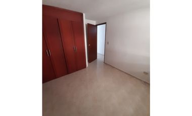 APARTAMENTO PARA LA VENTA EN BARRIO PINARES-PEREIRA