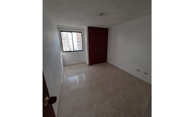 APARTAMENTO PARA LA VENTA EN BARRIO PINARES-PEREIRA
