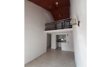 APARTAMENTO PARA LA VENTA EN BARRIO PINARES-PEREIRA