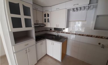 APARTAMENTO PARA LA VENTA EN BARRIO PINARES-PEREIRA